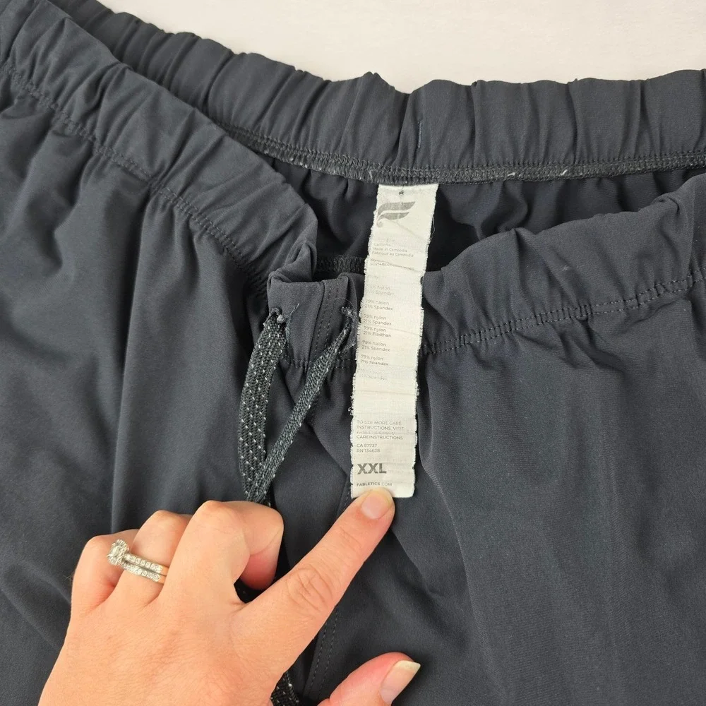 Fabletics One Short 7in Mens XXL Gray Drawstring Athletic Training Gym‎ Shorts